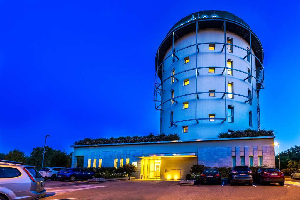 Hsm Hotel San Martino Garbagnate Monastero Bagian luar foto